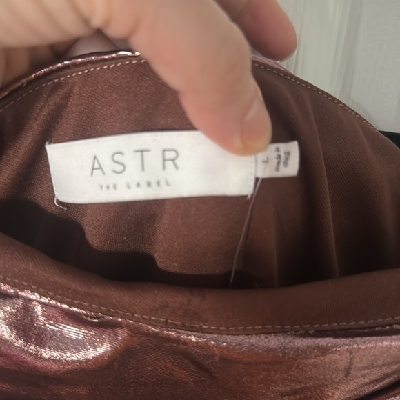 NWT ASTR Strapless Metallic bronze Dress LARGE - Picture 2 of 5